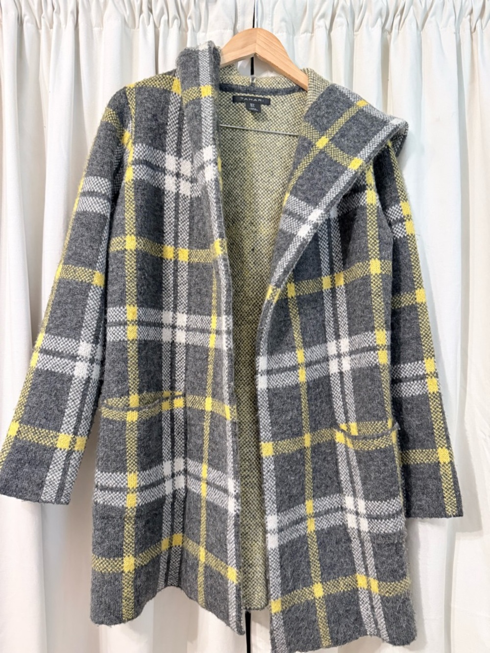 Tahari Heathered Gray and Yellow Knit wool Coat with Hood